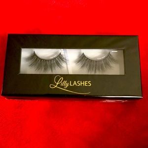 🌟 💕 LILY LASHES in MIAMI 100%authentic ! 🌟